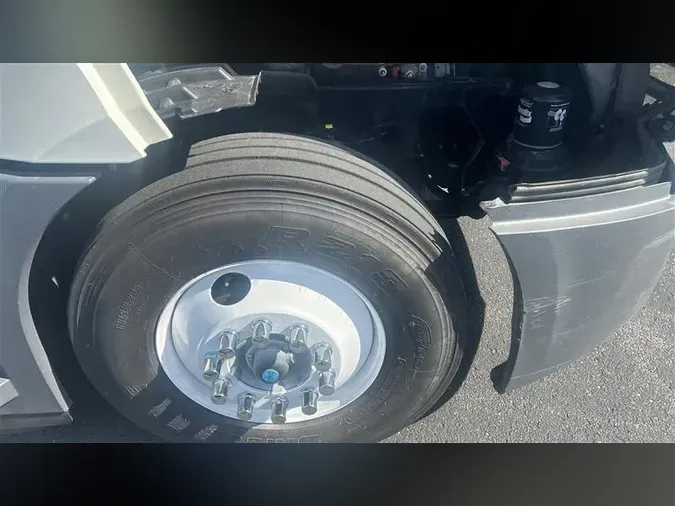 2020 FREIGHTLINER CA126