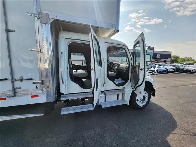 2020 FREIGHTLINER M2-106