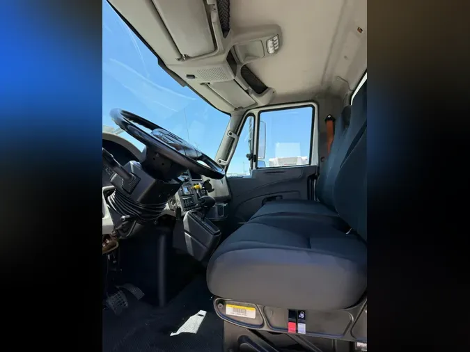 2018 NAVISTAR INTERNATIONAL 4300