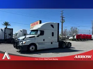 2020 FREIGHTLINER CA126