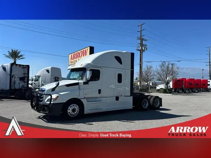 2020 FREIGHTLINER CA12684a083198ffe739d77289f4671cb2a7b