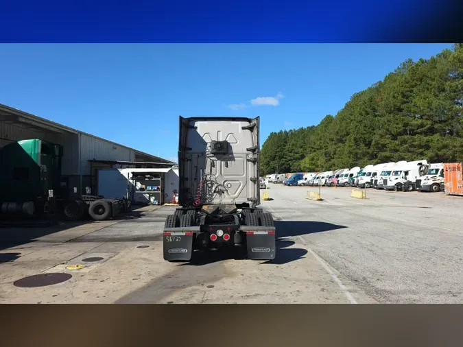 2023 Freightliner Cascadia 12684a1a1b4a41170717929961e2cf22cb4