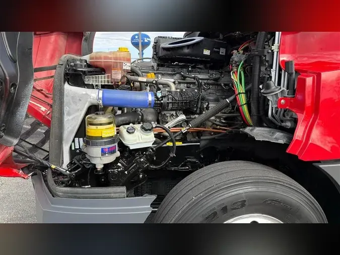 2023 FREIGHTLINER CA126