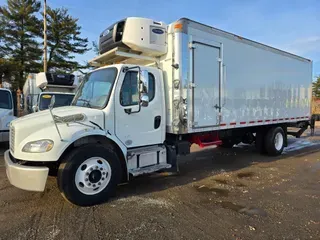 2017 FREIGHTLINER/MERCEDES M2 106