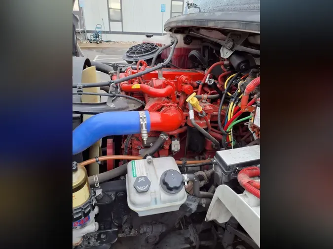 2018 FREIGHTLINER/MERCEDES M2 106