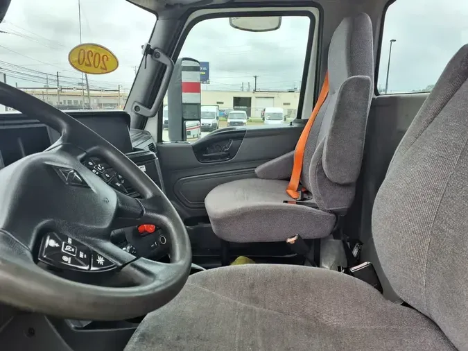 2020 NAVISTAR INTERNATIONAL LT625 DAYCAB T/A