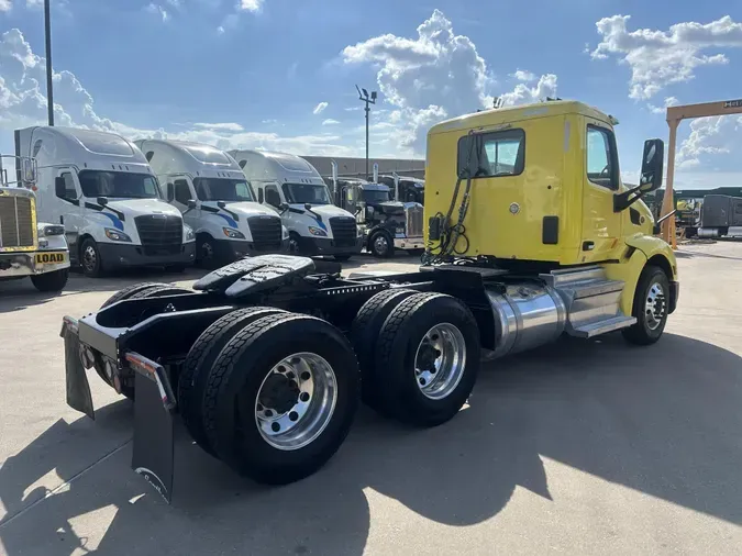 2021 Peterbilt 579