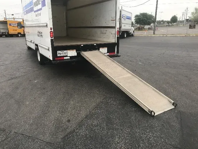 2019 GMC G33903