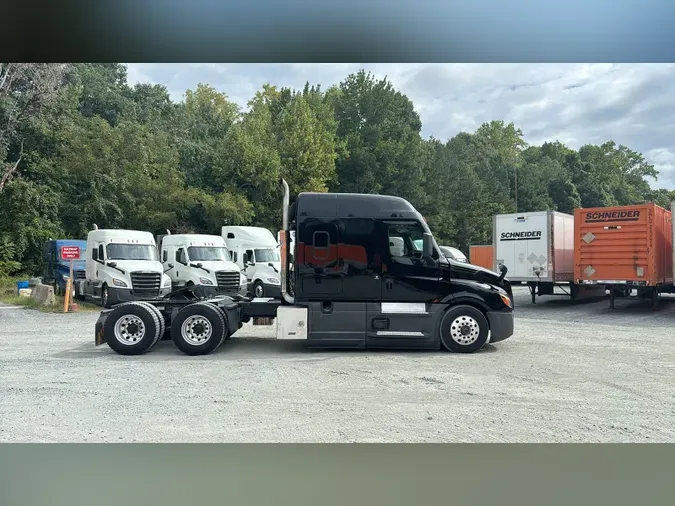 2024 Freightliner Cascadia 12684b22095366ce550c932996790169ff6