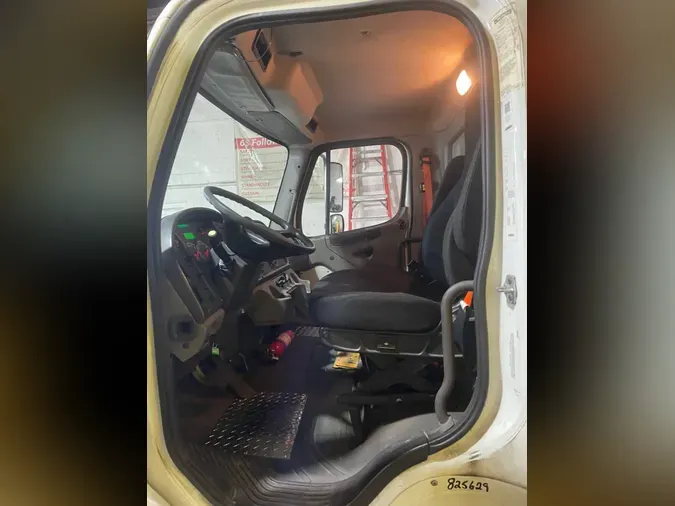 2019 FREIGHTLINER/MERCEDES M2 10684b2bf80231b73b4eb20162f00bc05e3