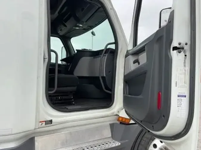 2019 Freightliner Cascadia