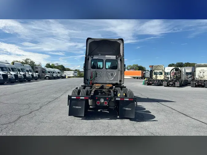 2020 Freightliner Cascadia 12684ba4a38b5ef64c8ba1d0ef7b25697f0
