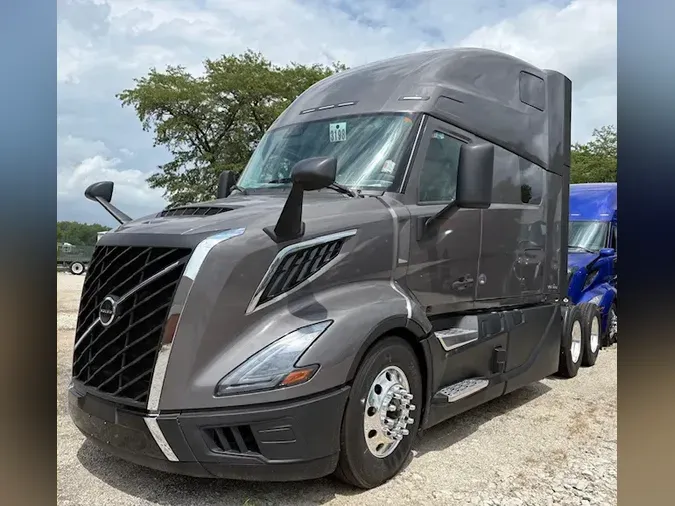 2026 VOLVO TRUCK VNL64TV0484bb208f160f617ddfdc3ab38ada05c6