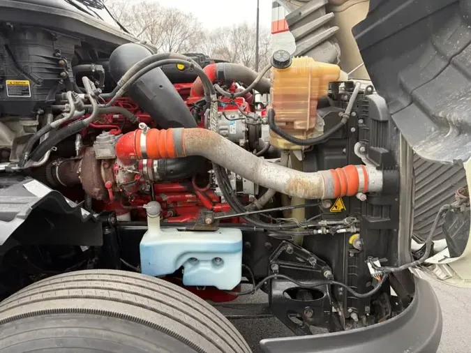 2019 NAVISTAR INTERNATIONAL LT625 SLPR CAB84bce1a4b377069cb7c8cb59fb6a636e