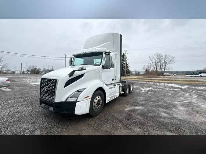 2019 Volvo VNL300