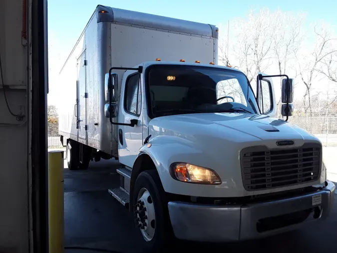 2019 FREIGHTLINER/MERCEDES M2 106