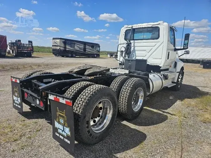 2019 INTERNATIONAL LT