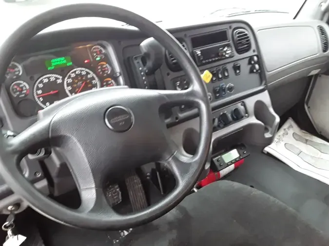 2019 FREIGHTLINER/MERCEDES M2 106