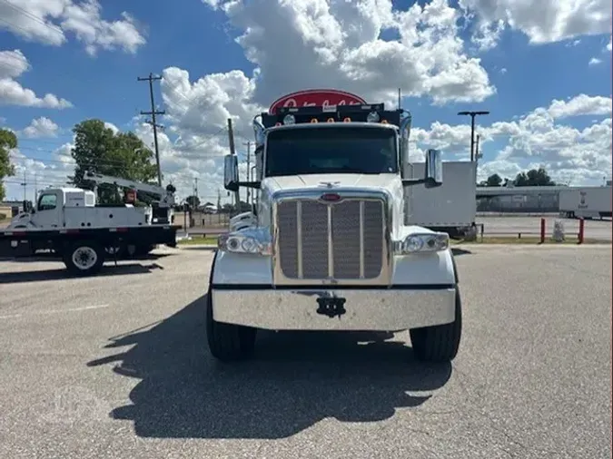 2027 PETERBILT 567