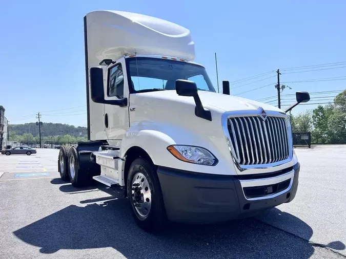 2020 International LT625