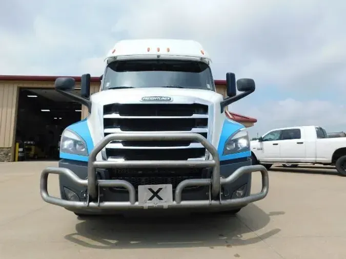 2020 Freightliner New Cascadia 126