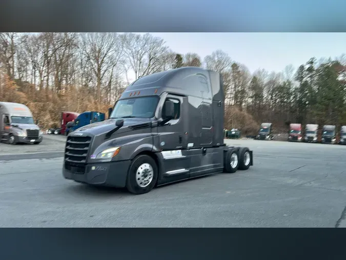 2023 Freightliner Cascadia 12684d05b73f8af183ec7a3d306fe5d1a8c