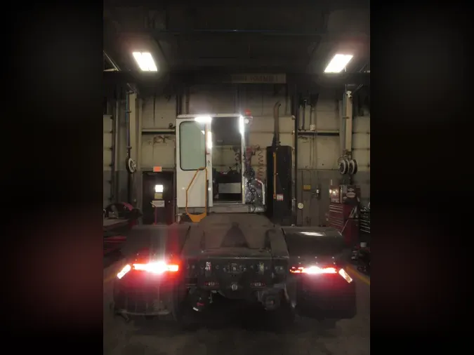 2017 OTTAWA 4X2 T284d325514e9279f53480e6a6758c8494