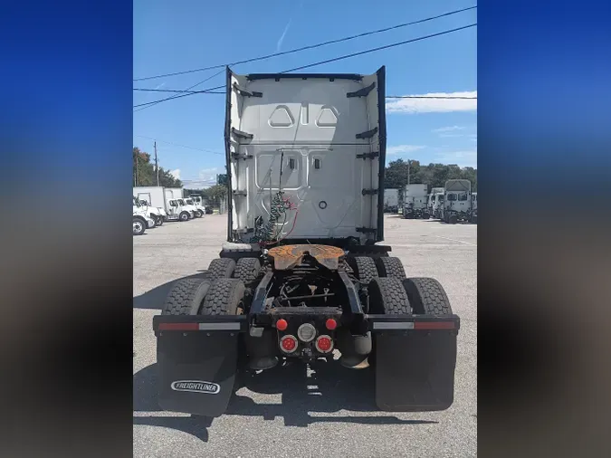 2020 FREIGHTLINER/MERCEDES NEW CASCADIA PX12664