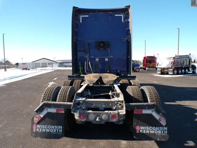 2022 Kenworth T680