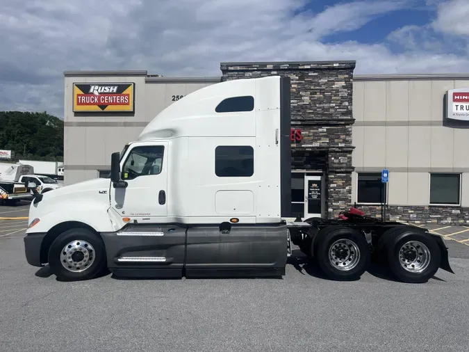 2021 International LT625