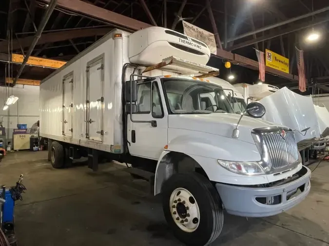 2018 NAVISTAR INTERNATIONAL 4300