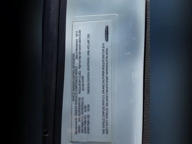 2019 FREIGHTLINER/MERCEDES CASCADIA 12584e4c7b0a0f8ef1c1ee6300bfd09d3f3
