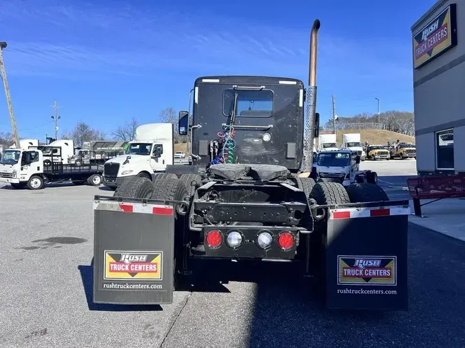 2020 Kenworth T880