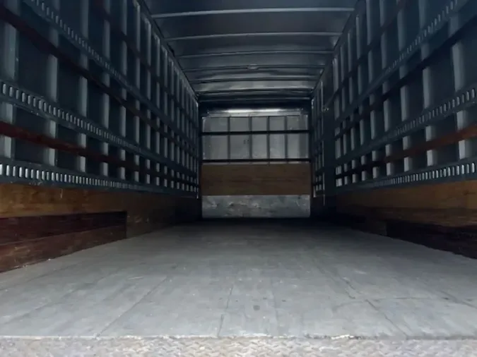 2019 FREIGHTLINER/MERCEDES M2 106