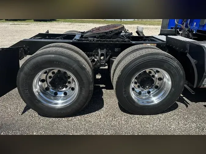 2021 KENWORTH T680