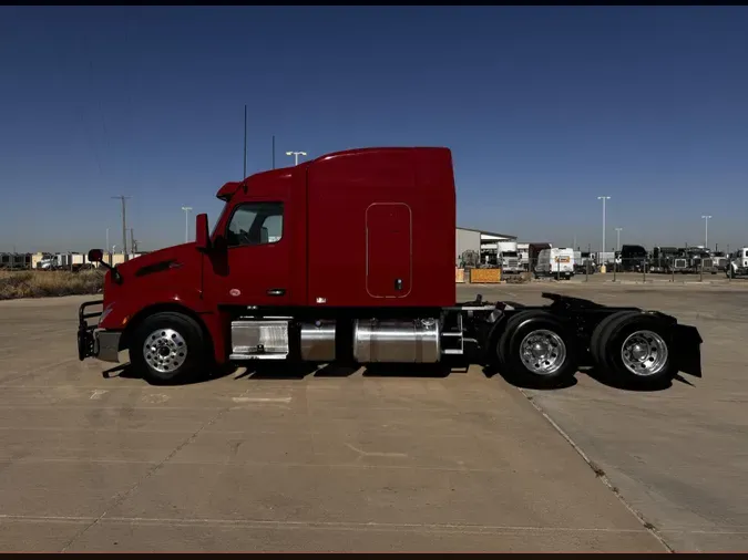 2022 Peterbilt 579