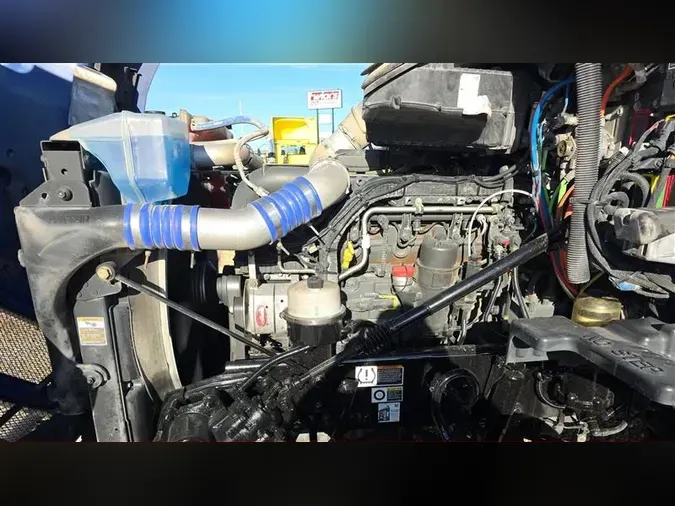 2021 KENWORTH T68084f71830279e5690fa410ec4940938a0