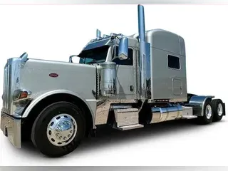 2023 Peterbilt 389