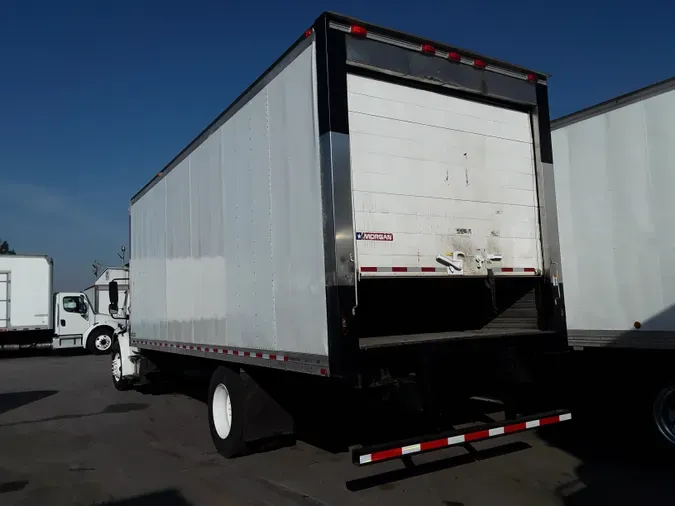 2017 FREIGHTLINER/MERCEDES M2 106