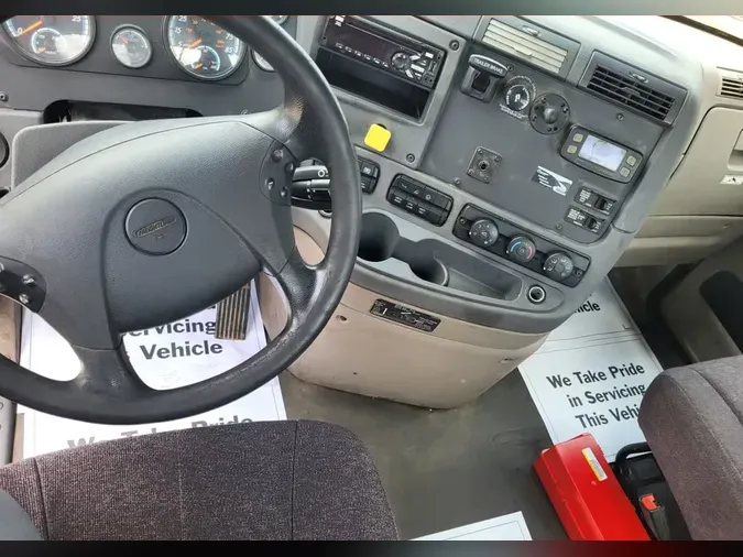 2018 FREIGHTLINER/MERCEDES CASCADIA 125