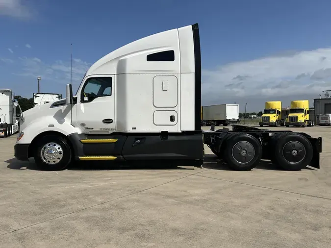 2021 Kenworth T680