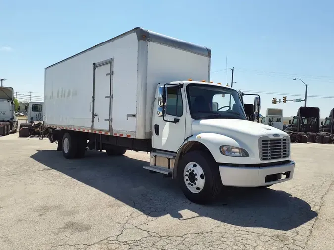 2018 FREIGHTLINER/MERCEDES M2 106