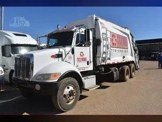 2016 PETERBILT 348