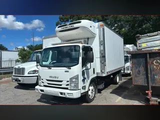 2019 ISUZU NRR