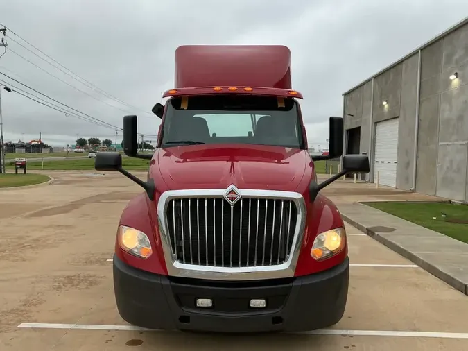 2020 NAVISTAR INTERNATIONAL LT625 DAYCAB S/A