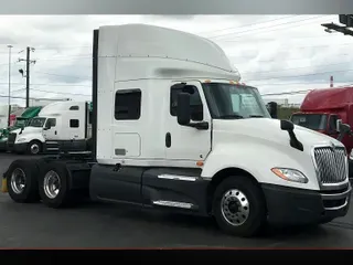 2021 INT LT625 6x4