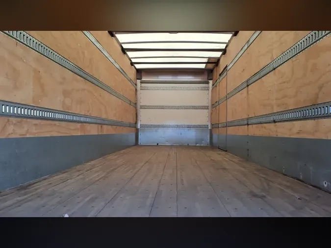 2020 FREIGHTLINER/MERCEDES M2 106850fe53715ec203ad2c1dd1ea99ad692