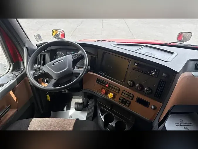 2021 FREIGHTLINER CA126