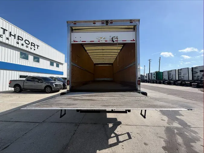 2020 Freightliner M285115895c56d5b705f259942a3633191