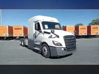 2022 Freightliner Cascadia 126